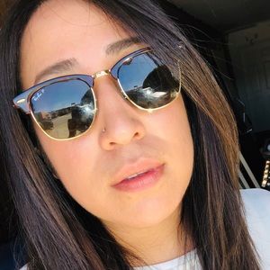 Meet your Posher, Ana